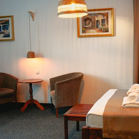 Bark Inn - Bed And Breakfast Brasov Exterior photo