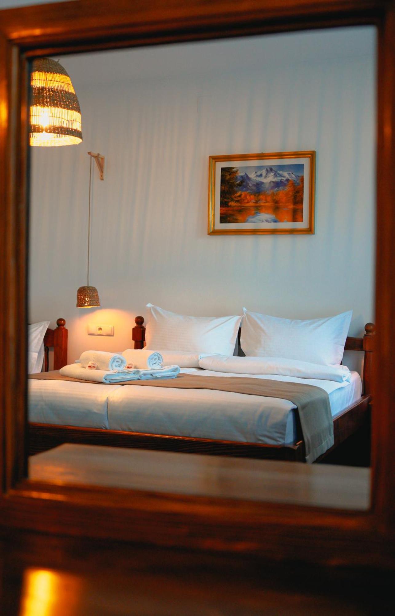 Hotel Bark - Brasov