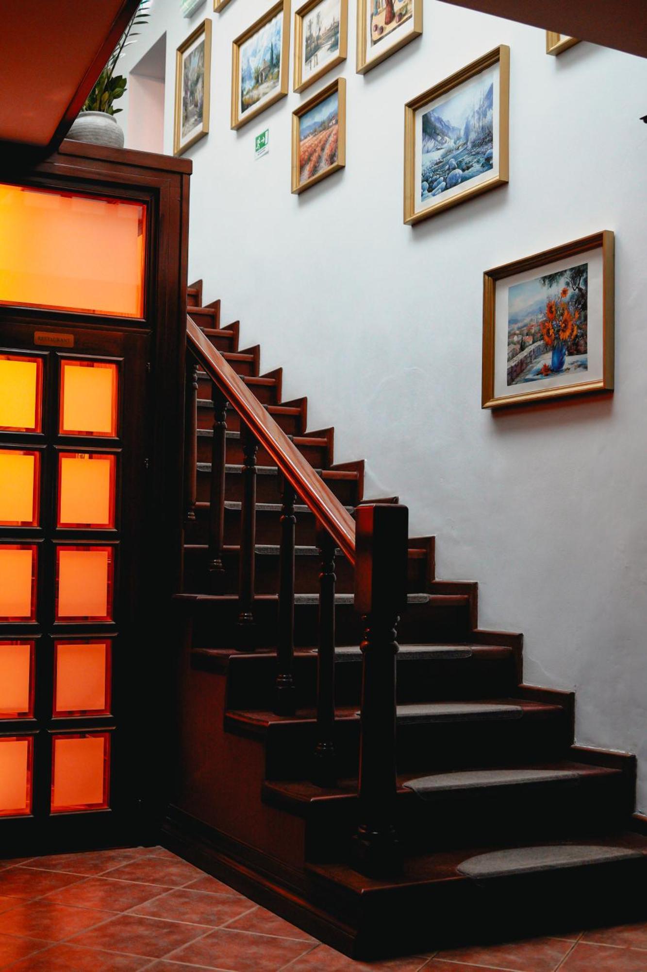 Hotel Bark - Brasov